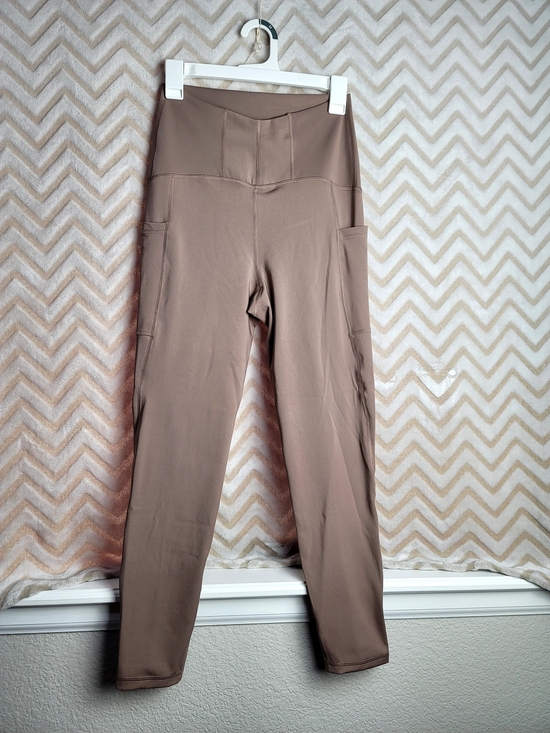 Ingrid & Isabel Pants - Ingrid & Isabel Taupe High-Waist Pocket Leggings